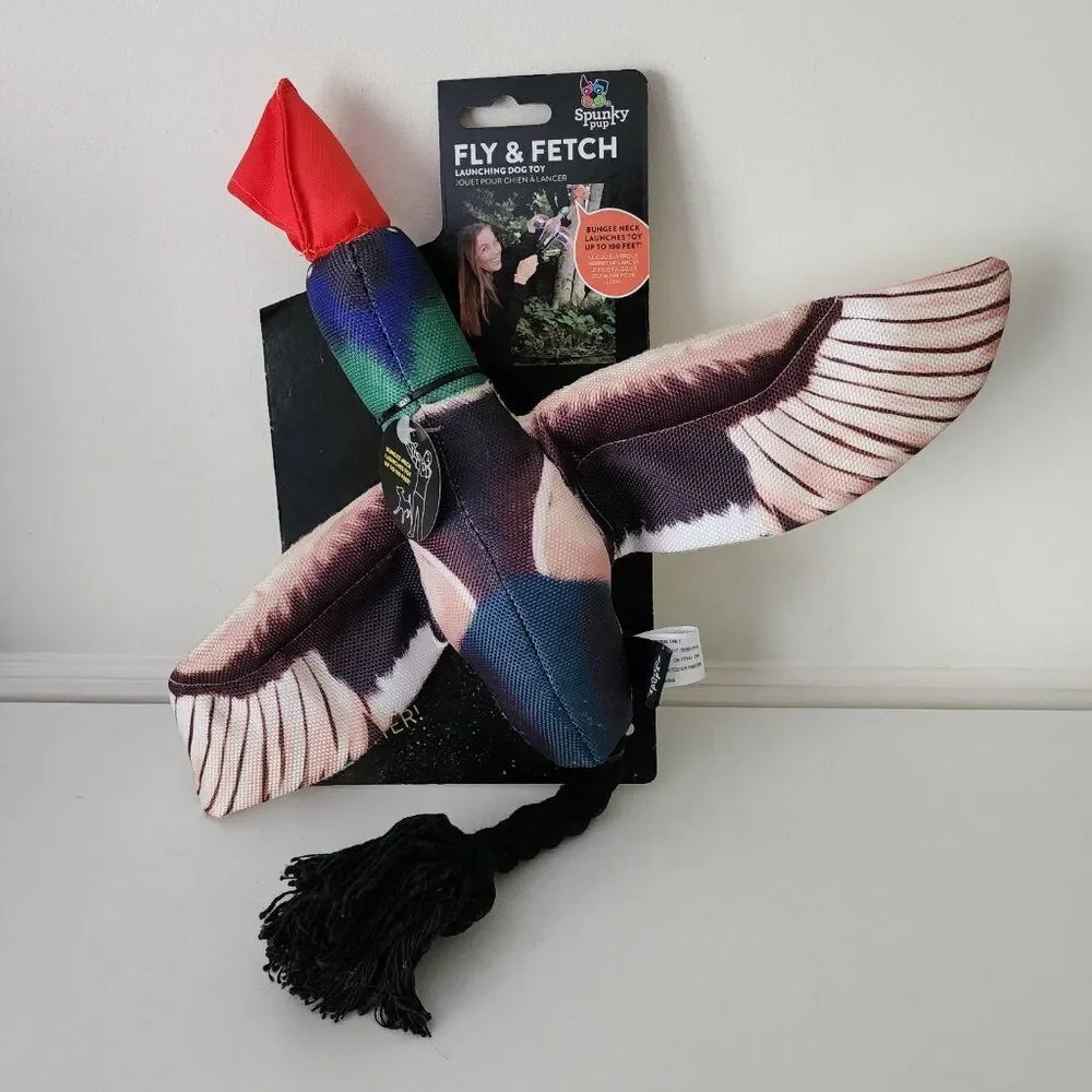 NWT Fly & Fetch Launching Toy for Dogs (Duck)